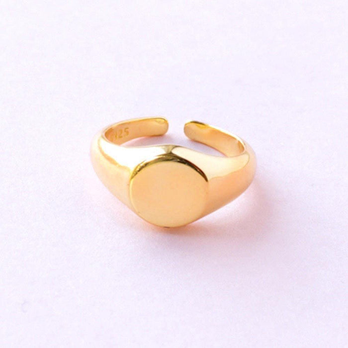 Classic Signet Ring - Taylor Adorn